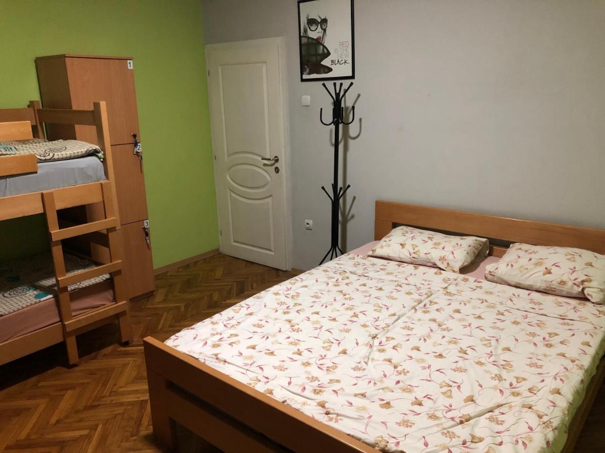 Skopje Downtown Hostel 외부 사진